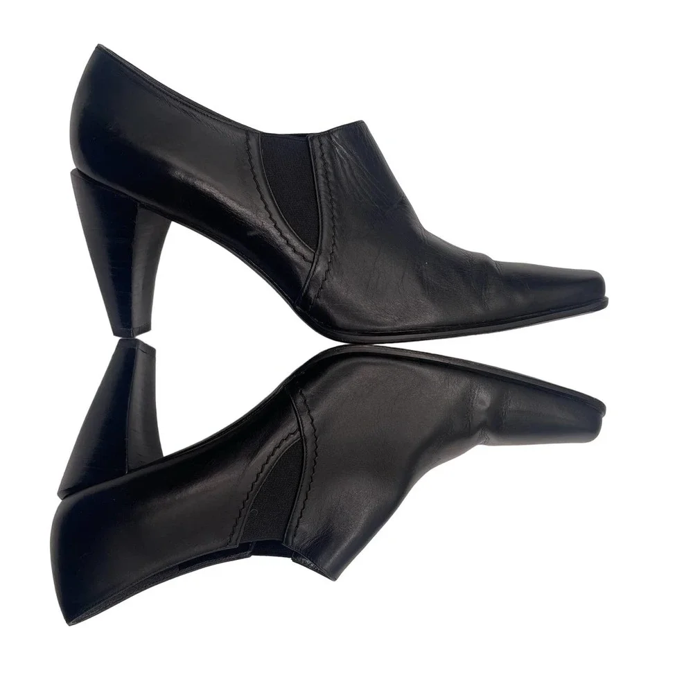 Stuart Weitzman Ankle Heeled Boots Pointed Toe Black Leather Sz 8W 73517 - Picture 3 of 15